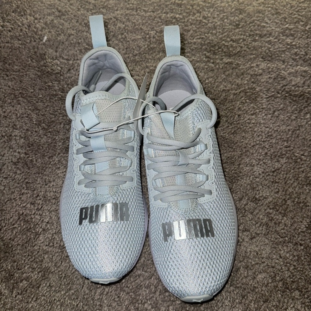 Puma sneakers (NWT)